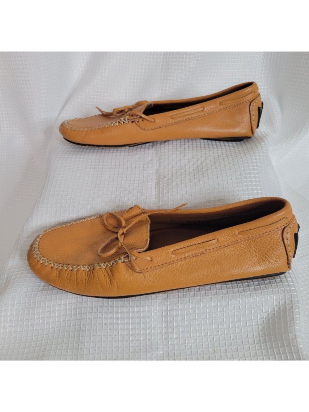 André Assous Womens Size 8.5 Loafers Leather Driving Moccasins Tan Made In Italy - Picture 5 of 11